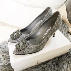 SOLD ManOlo blahnik hangisi